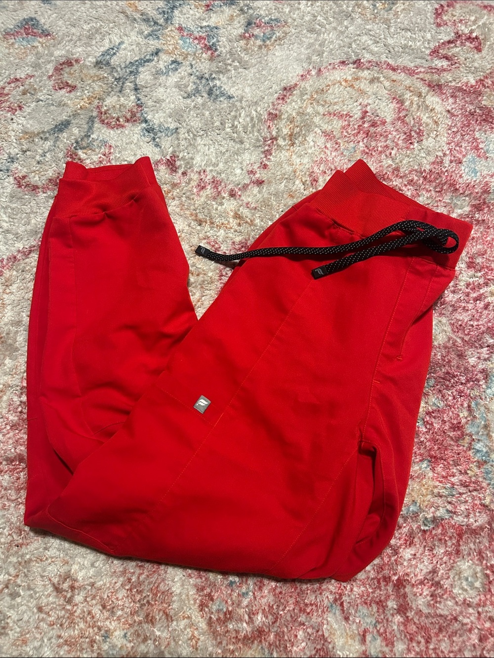 Fabletics scrub pants size medium